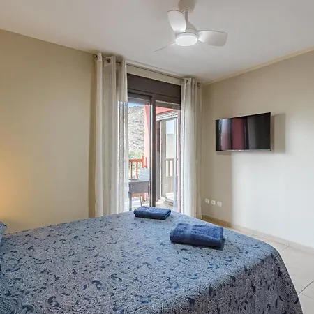Lejlighed Beautiful Renovated Apartment With Terrace And Air Condition In Mocan 4 Palm Mar Palm-mar