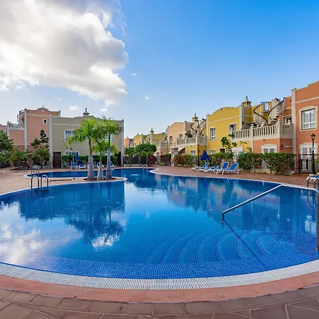 Beautiful Renovated Apartment With Terrace And Air Condition In Mocan 4 Palm Mar * Palm-mar