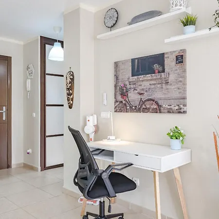 Beautiful Renovated With Terrace In Mocan 4 Mar