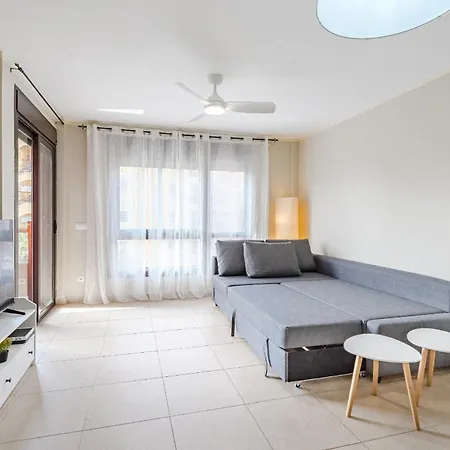 Beautiful Renovated Apartment With Terrace And Air Condition In Mocan 4 Palm Mar
